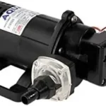 Pompa Fiamma Aqua 8-10L: pompa per acqua ideale per camper, con capacità da 8 a 10 litri, progettata per garantire una facile gestione dell'acqua durante il viaggio.
